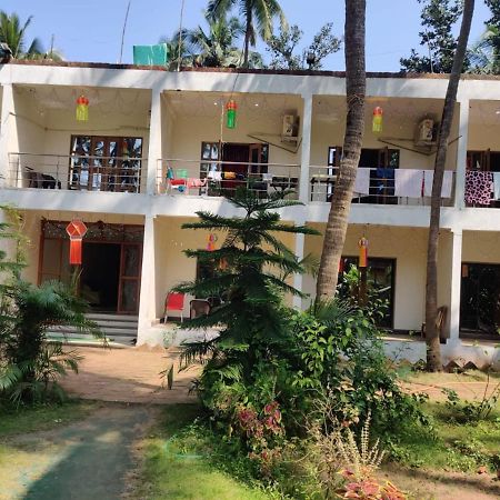 Siddhivinayak Resort Nx Malvan Exterior photo